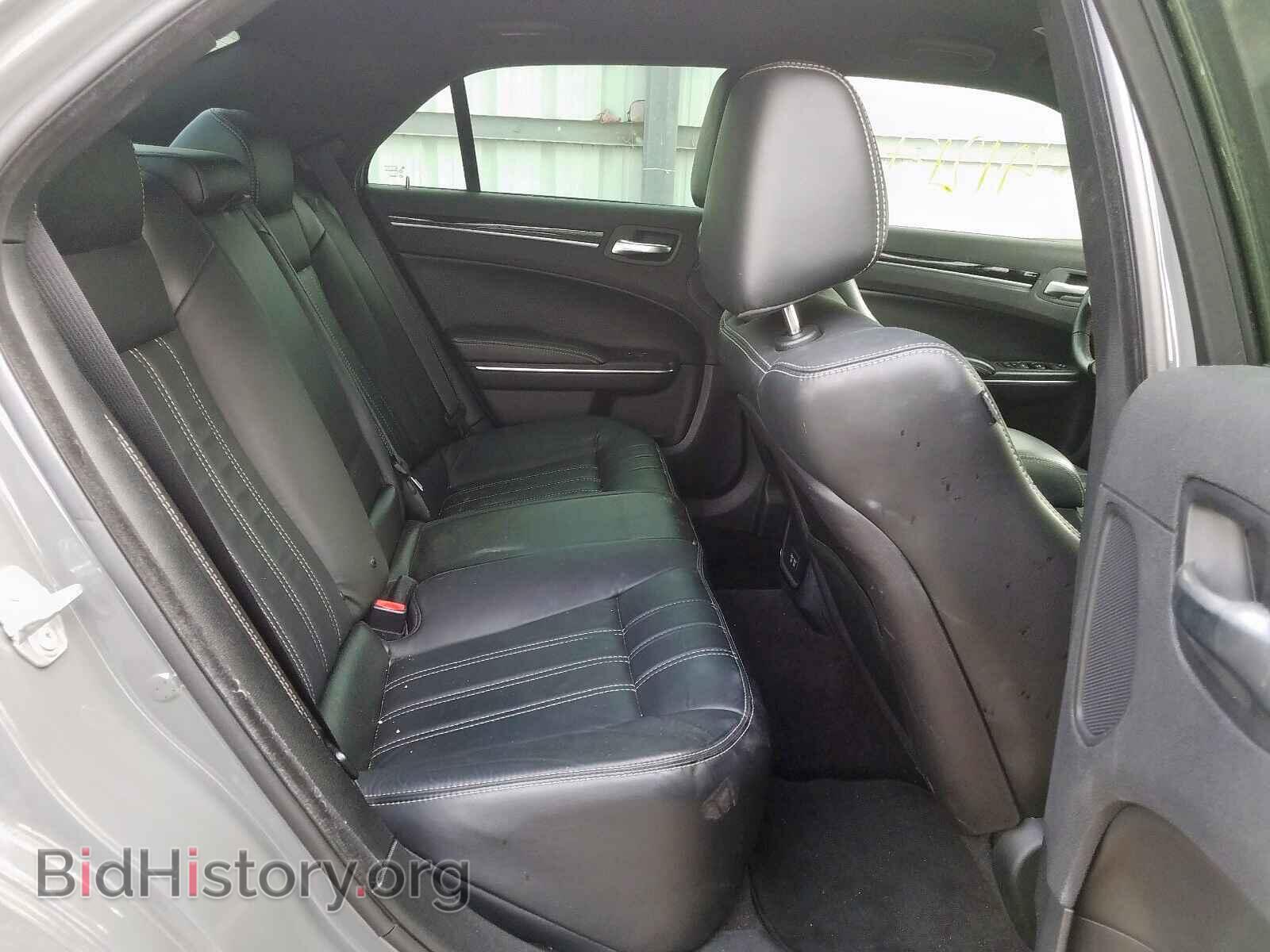 2017 CHRYSLER 300 - VIN: 2C3CCABG5HH553792 - Фото 6
