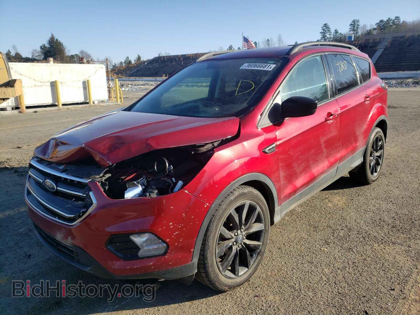 2017 FORD ESCAPE - VIN: 1FMCU0GD8HUB35477 - Фото 2