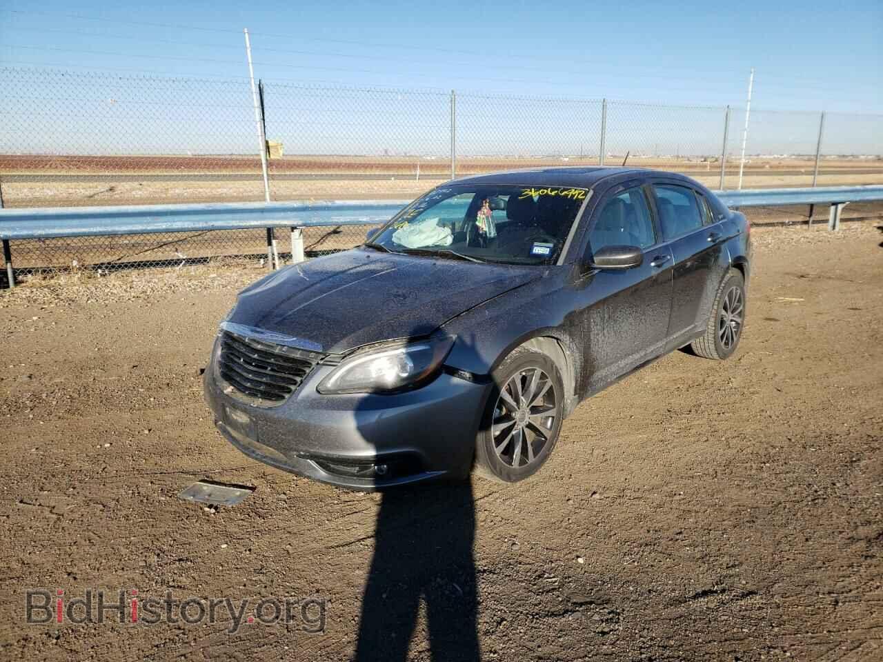 2013 CHRYSLER 200 - VIN: 1C3CCBBB2DN578614 - Фото 2