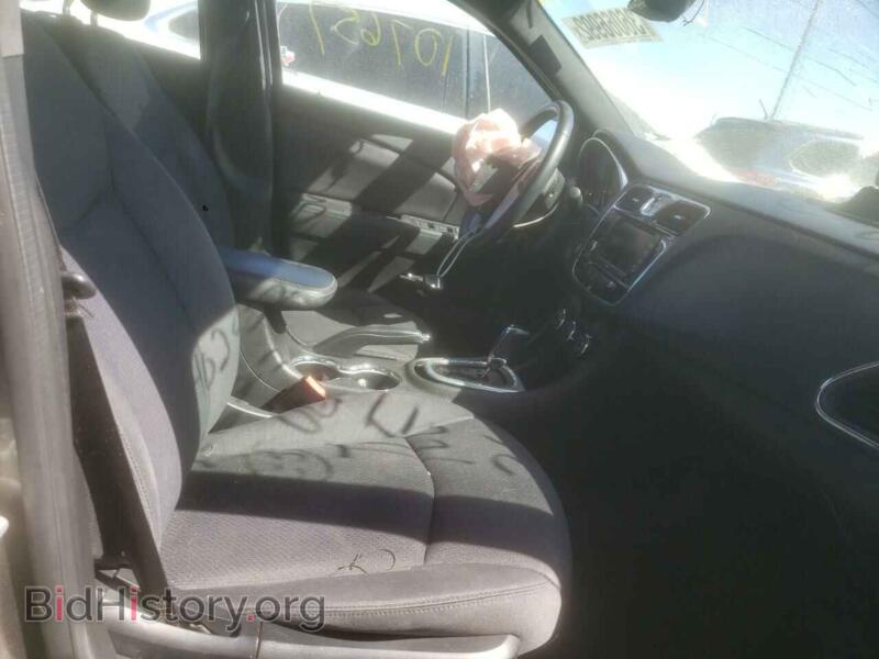 2013 Chrysler 200 (VIN 1C3CCBBB2DN578614) — фото 5 из 10