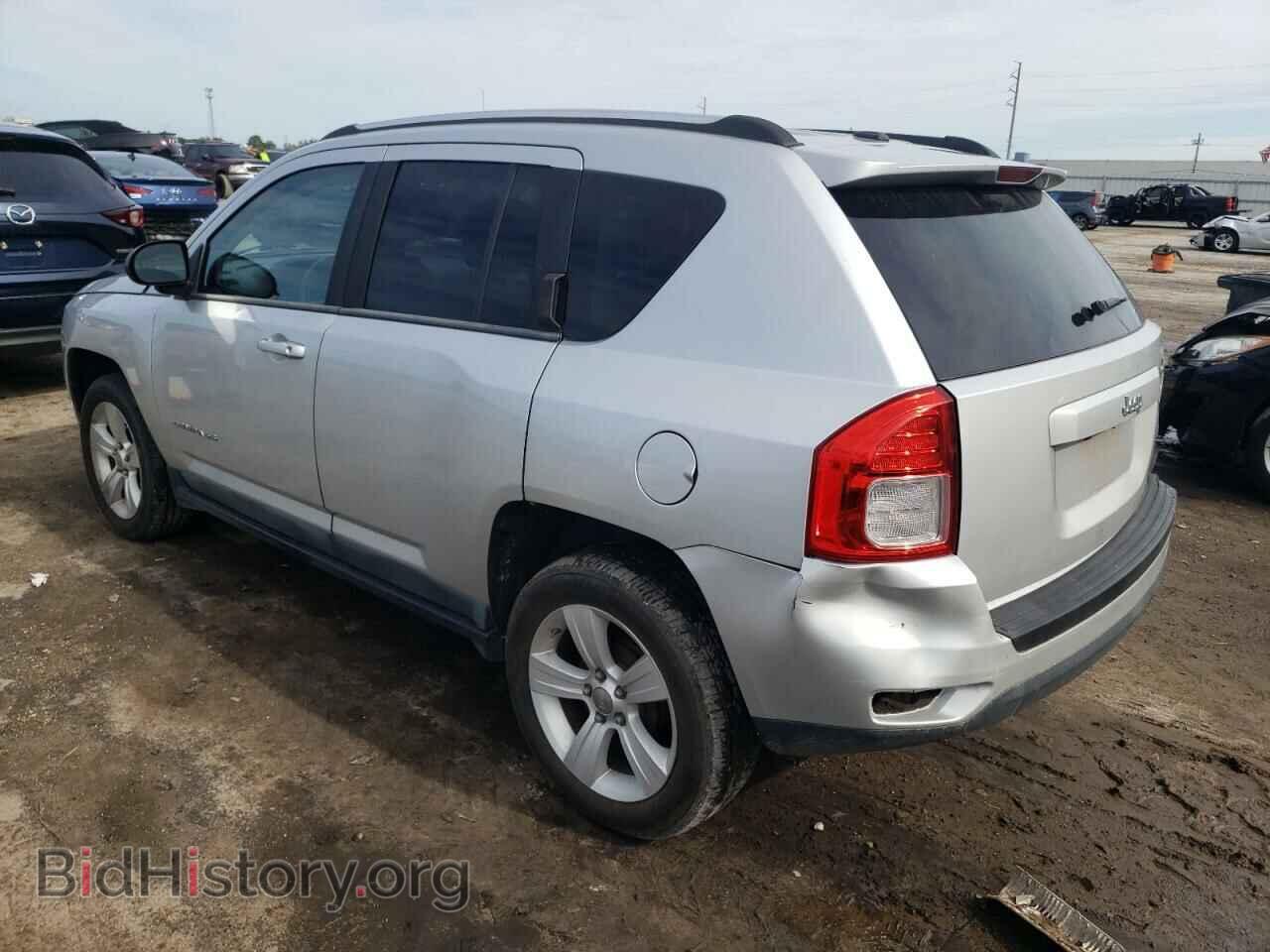 2011 JEEP COMPASS - VIN: 1J4NT1FA8BD181339 - Photo 2