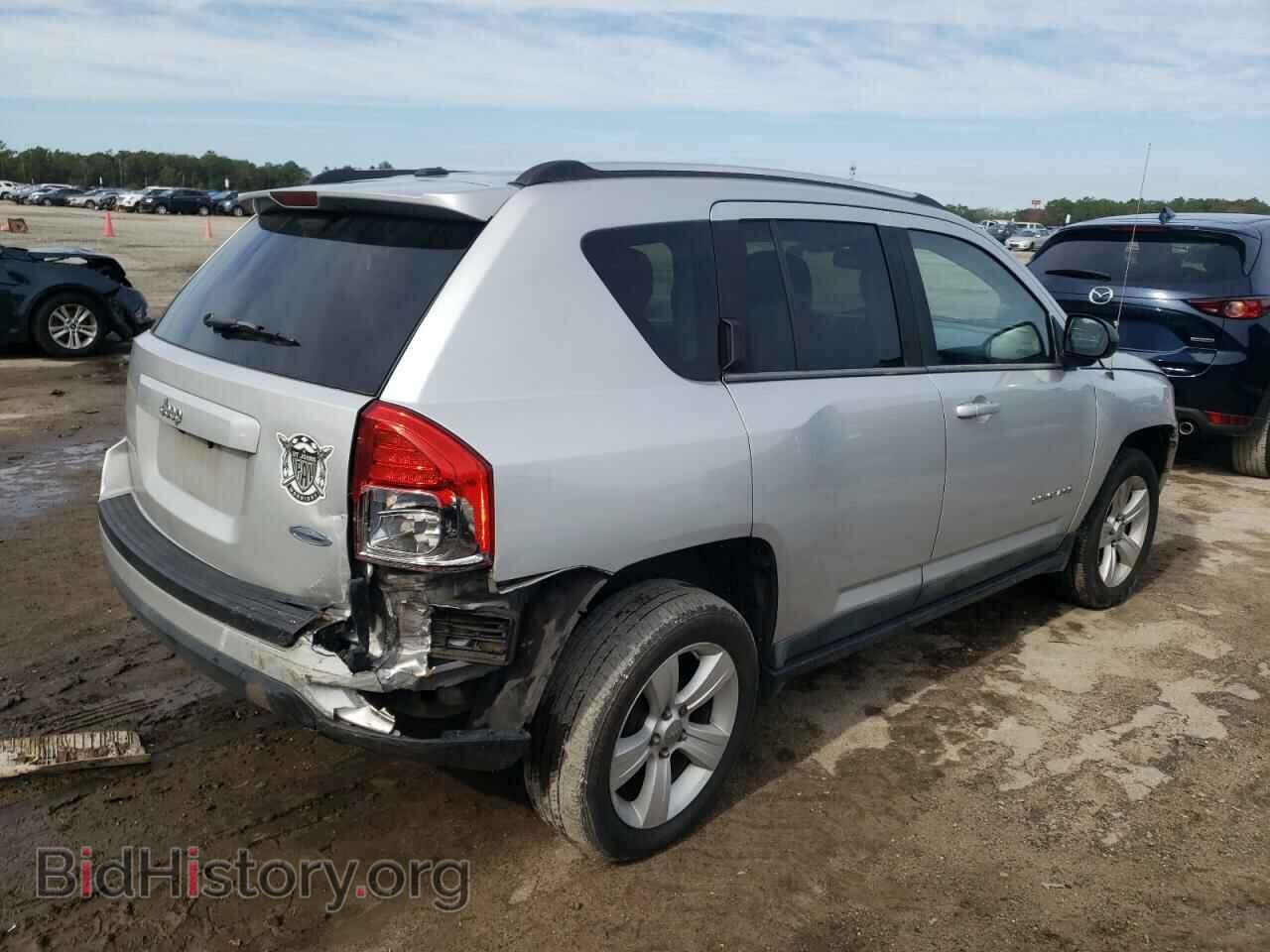 2011 JEEP COMPASS - VIN: 1J4NT1FA8BD181339 - Photo 3
