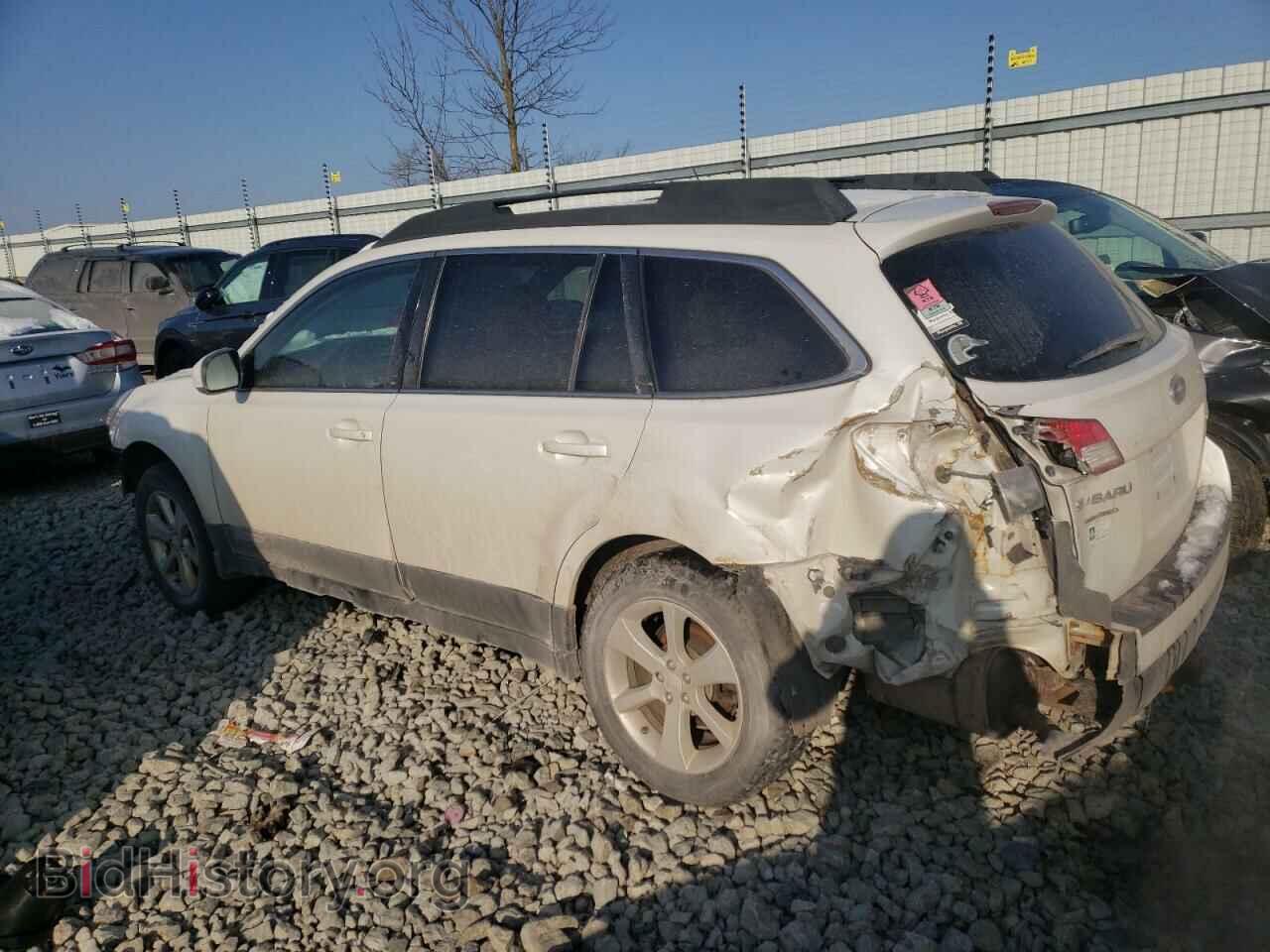 2013 SUBARU OUTBACK - VIN: 4S4BRCCC6D3287298 - Photo 2
