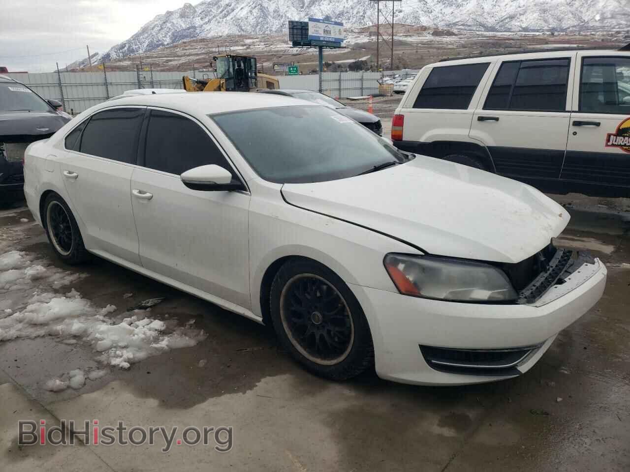 2012 VOLKSWAGEN PASSAT - VIN: 1VWBP7A32CC020546 - Фото 4