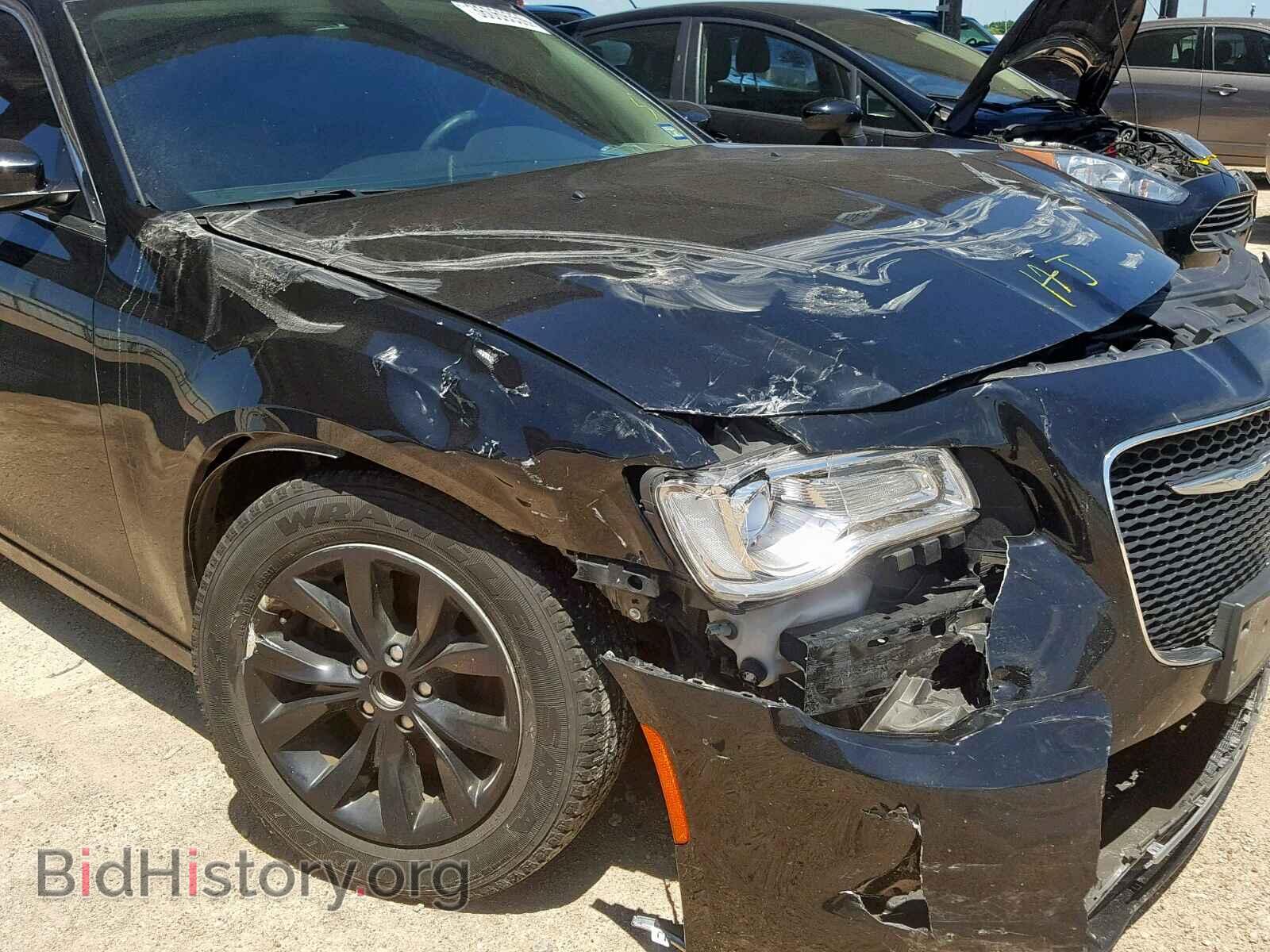 2015 CHRYSLER 300 - VIN: 2C3CCAAG6FH872231 - Фото 9