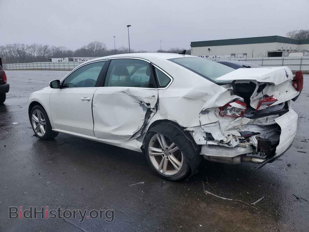 2014 VOLKSWAGEN PASSAT - VIN: 1VWBT7A33EC049648 - Фото 2