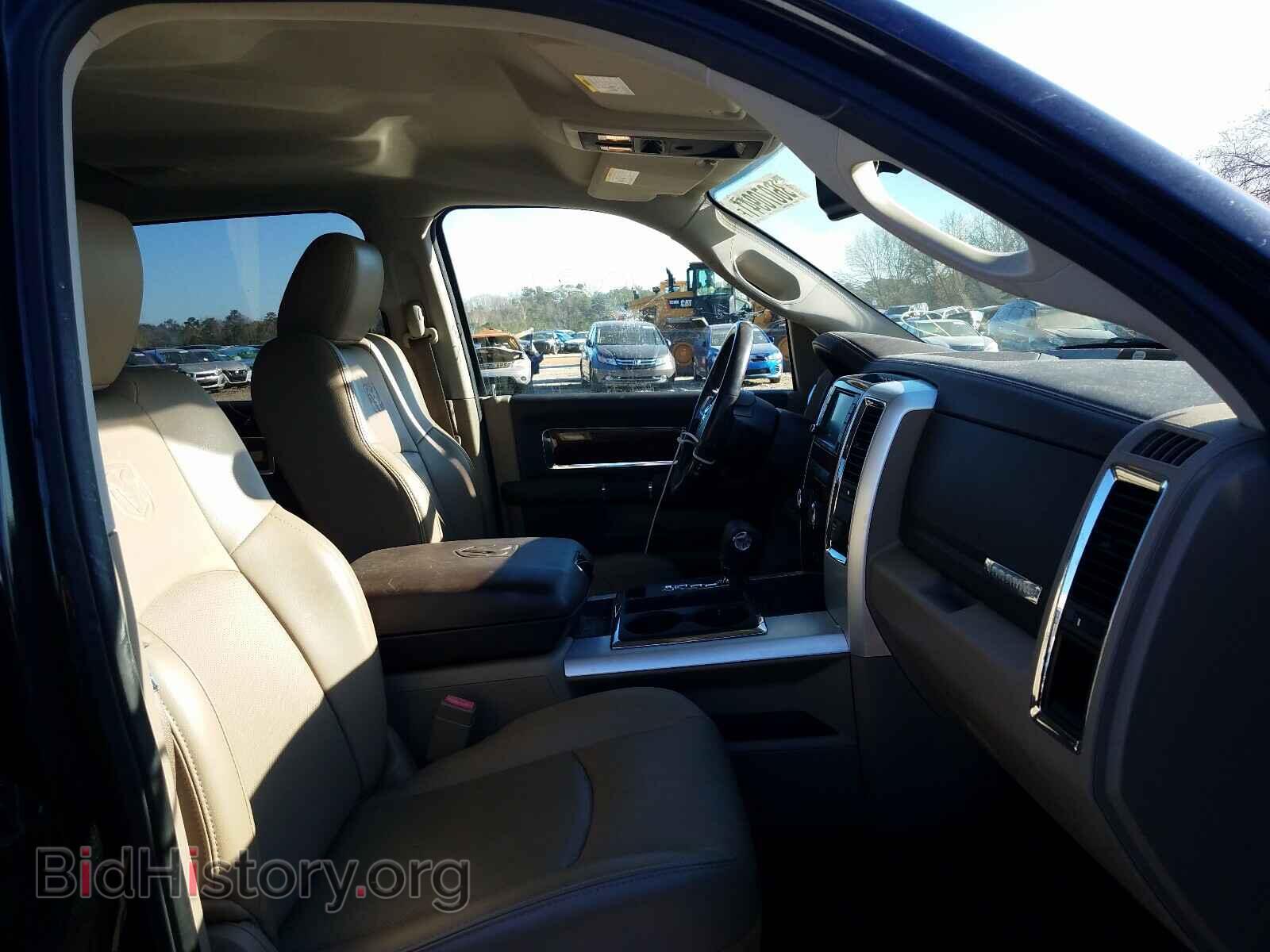 2011 DODGE RAM 1500 - VIN: 1D7RB1CT5BS525288 - Фото 5