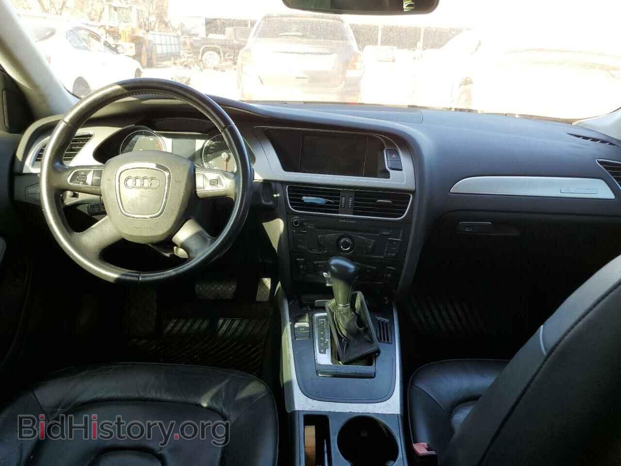2010 AUDI A4 - VIN: WAUSFAFL4AA053596 - Photo 8