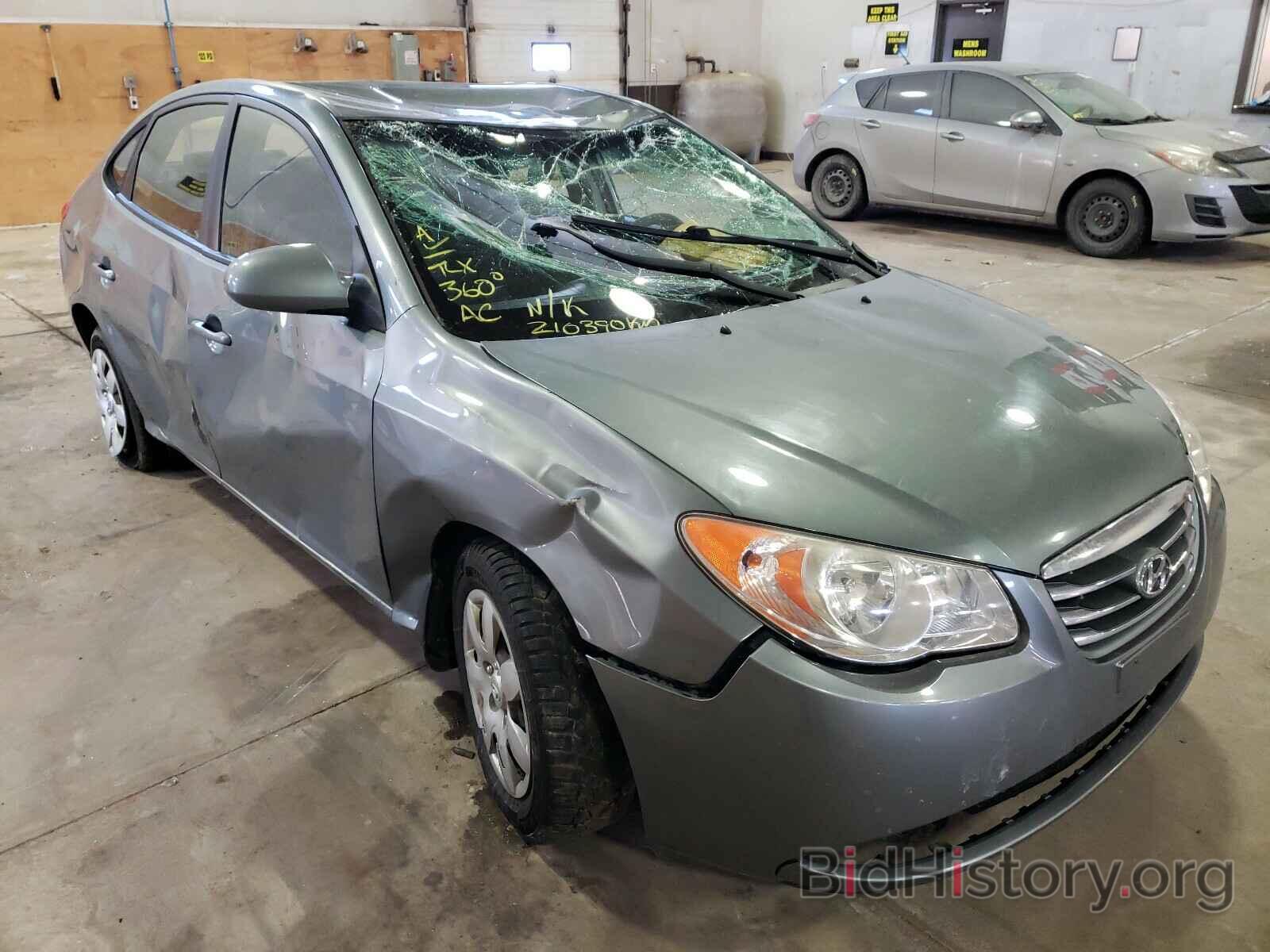 Photo KMHDU4BD1AU962424 - HYUNDAI ELANTRA 2010