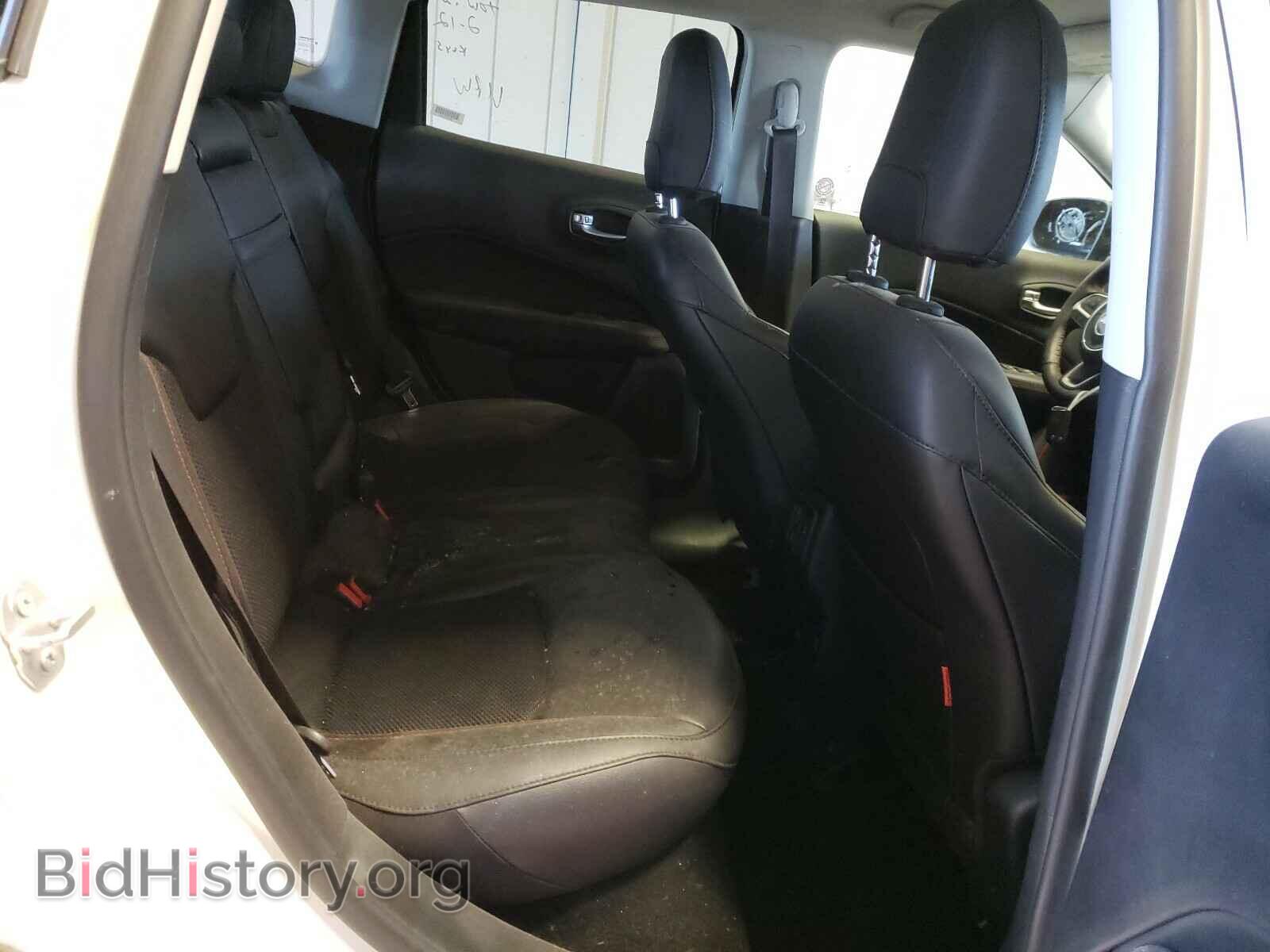 2019 JEEP COMPASS - VIN: 3C4NJDDB5KT649868 - Фото 6