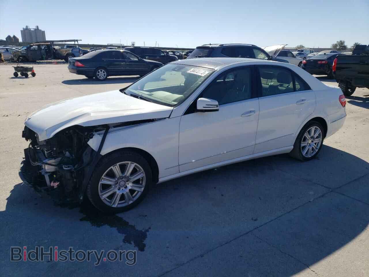 Фотография WDDHF2EB2DA696521 - MERCEDES-BENZ E-CLASS 2013