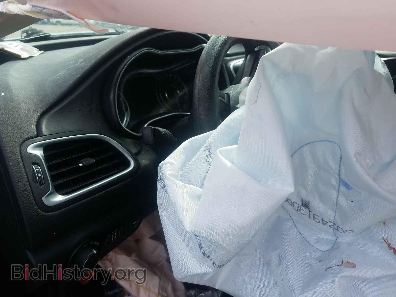 2016 CHRYSLER 200 - VIN: 1C3CCCAB3GN167718 - Фото 8