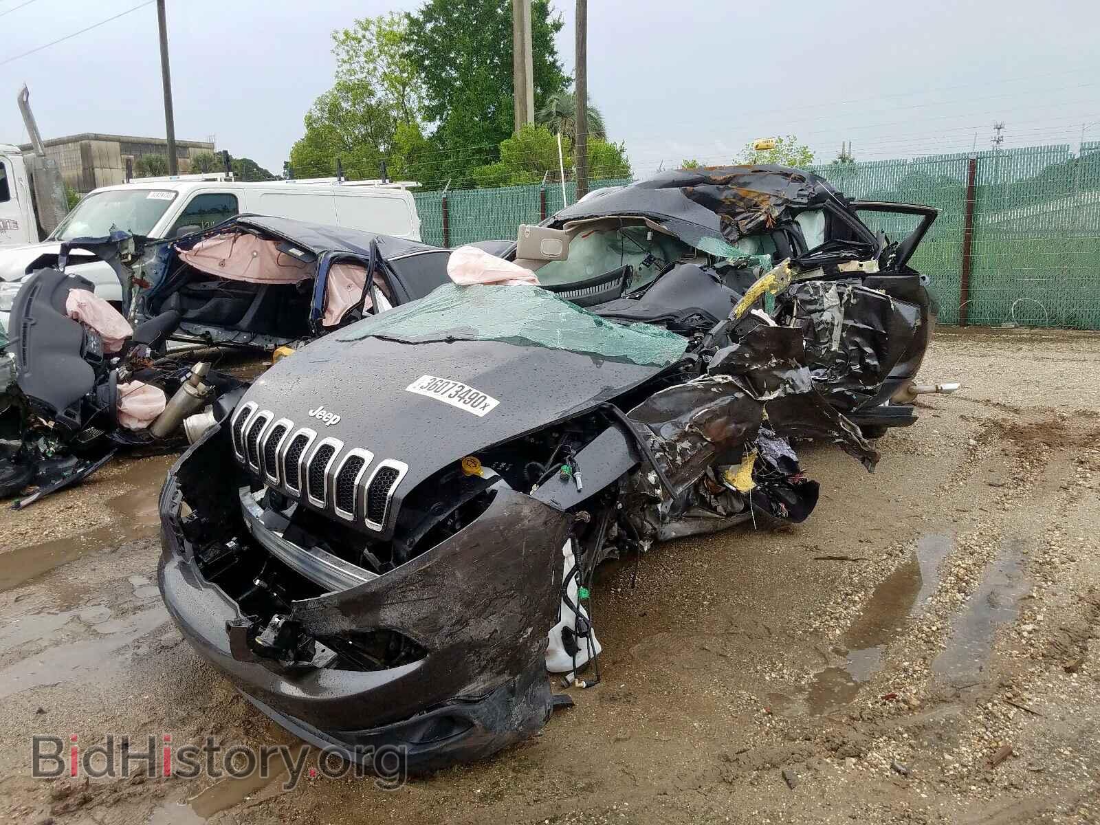 2017 JEEP CHEROKEE - VIN: 1C4PJLCBXHW548400 - Фото 2
