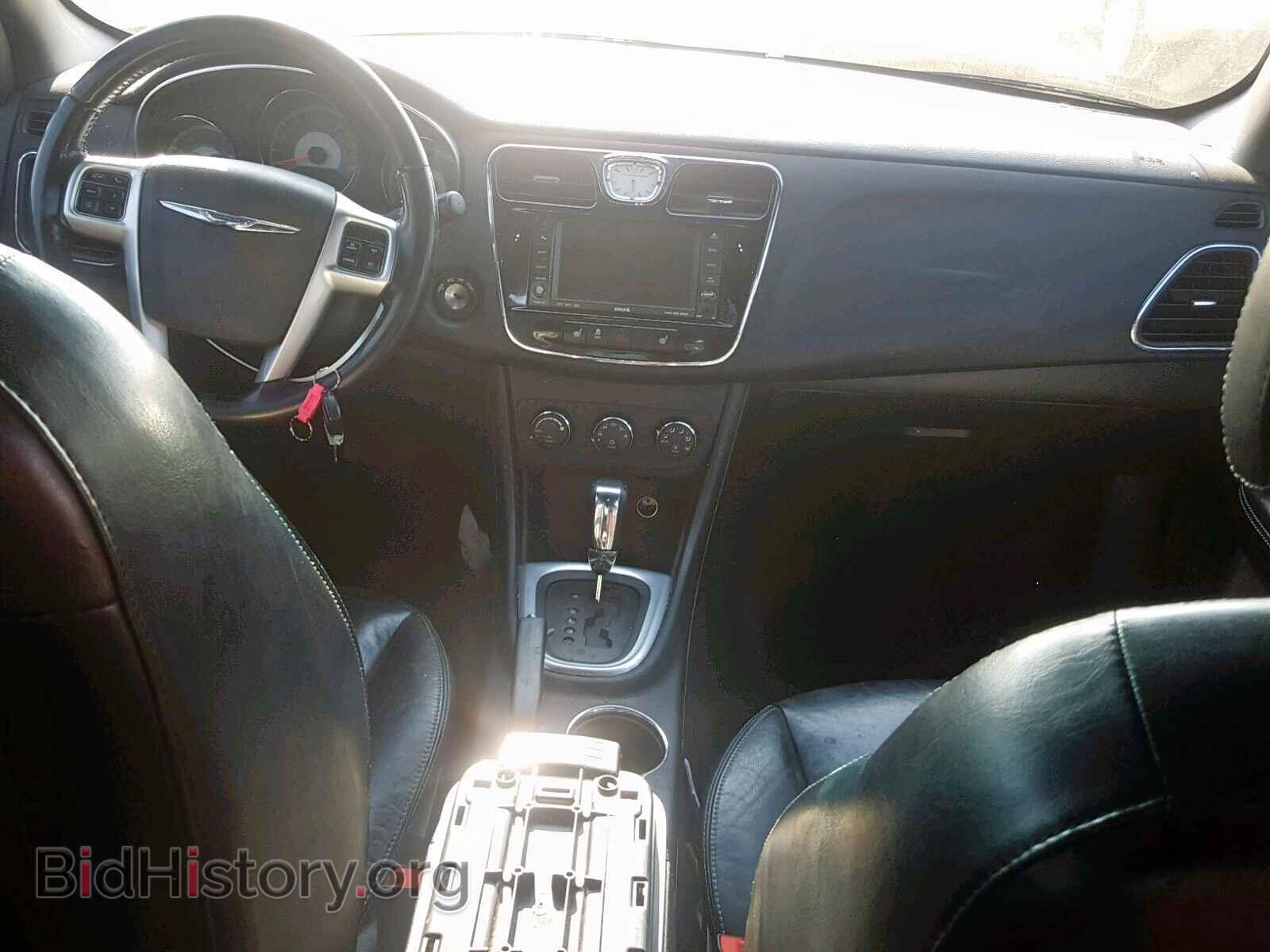 2011 CHRYSLER 200 - VIN: 1C3BC2FG3BN570147 - Photo 9