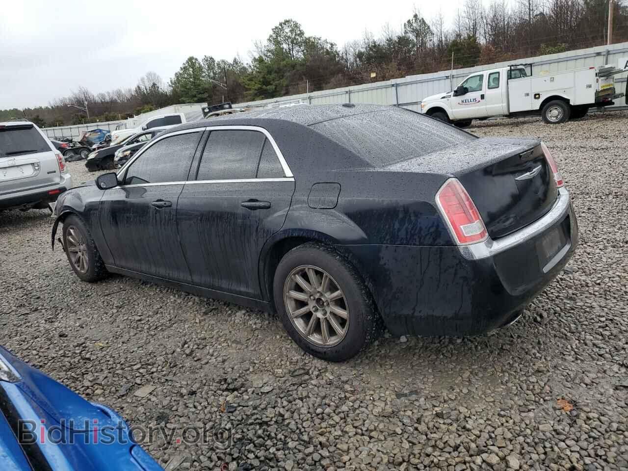 2014 CHRYSLER 300 - VIN: 2C3CCAAG5EH320668 - Фото 2