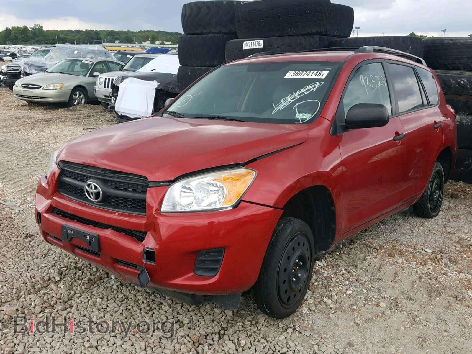 2011 TOYOTA RAV4 - VIN: 2T3BF4DV3BW086648 - Фото 2
