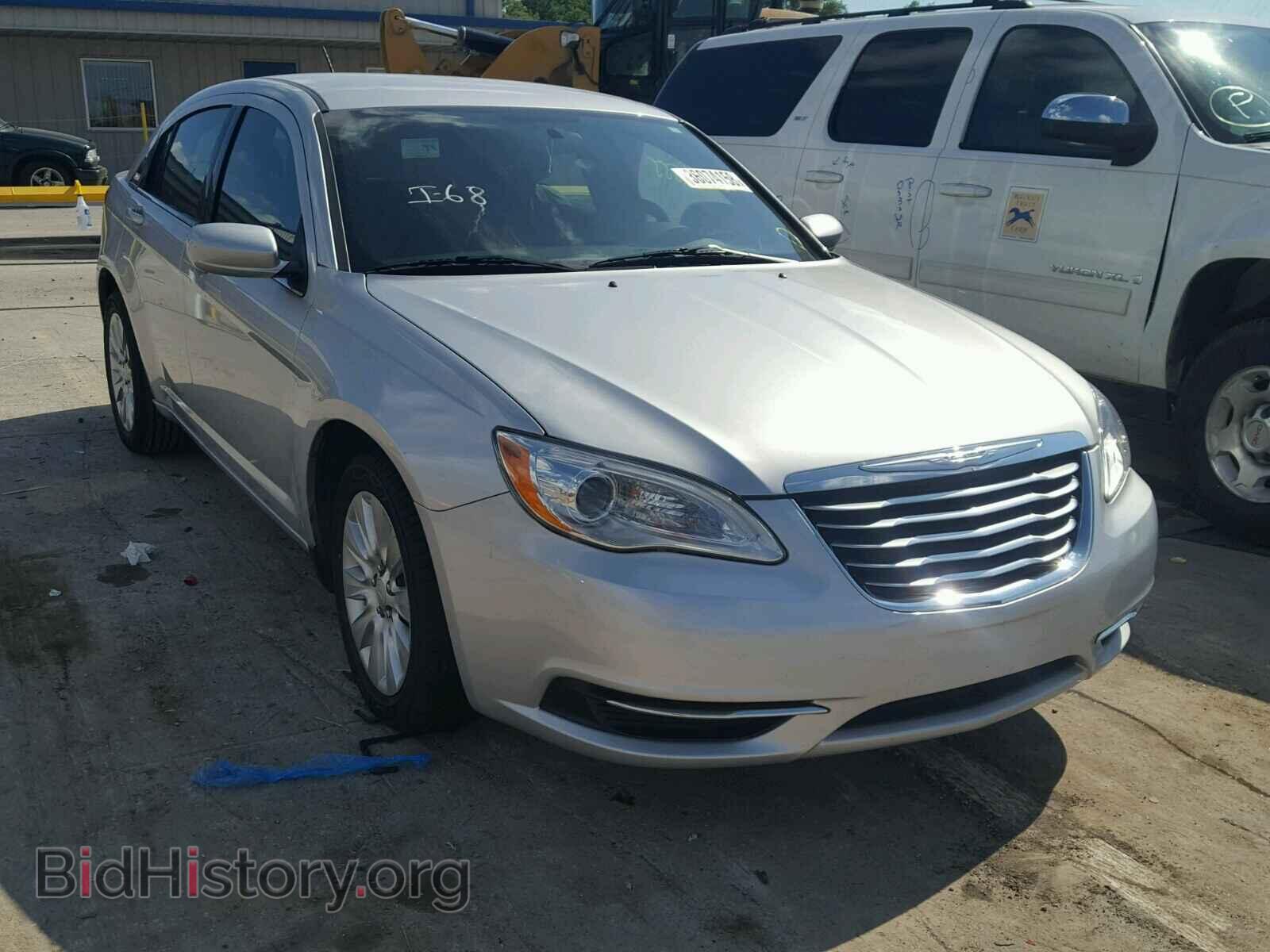 Photo 1C3BC4FB3BN590043 - CHRYSLER 200 2011