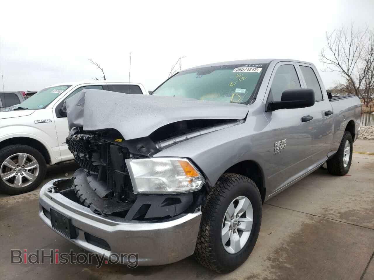 2019 RAM 1500 - VIN: 1C6RR6FG4KS630106 - Фото 2