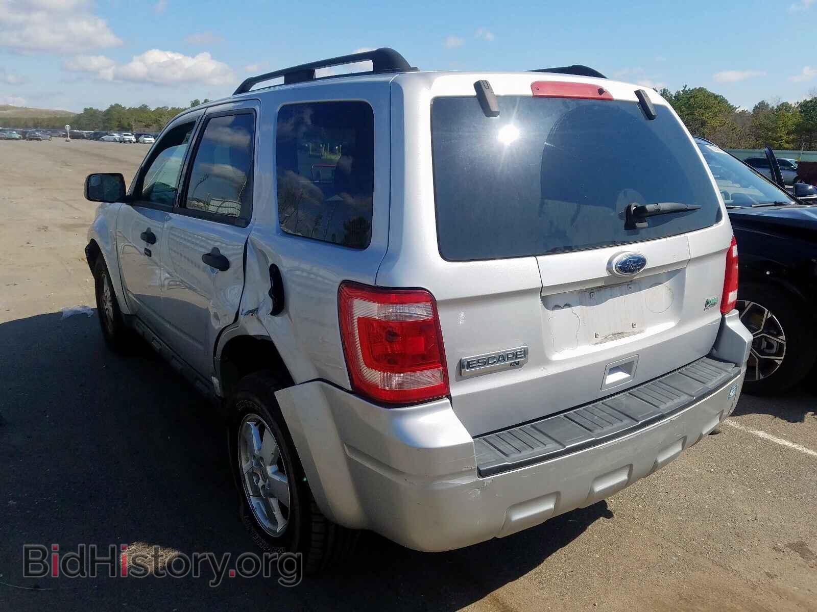2011 FORD ESCAPE - VIN: 1FMCU9DG1BKA57744 - Фото 3