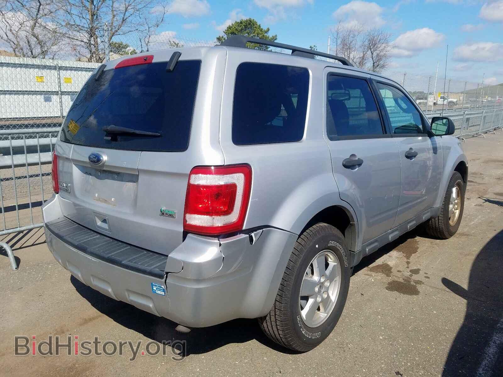 2011 FORD ESCAPE - VIN: 1FMCU9DG1BKA57744 - Фото 4
