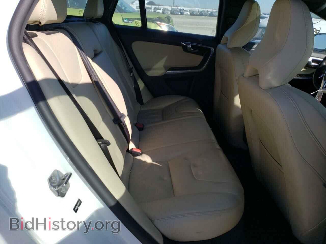 2017 VOLVO V60 - VIN: YV140MEK9H1347751 - Фото 6