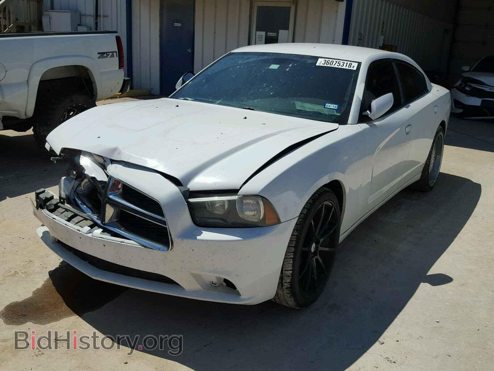 2011 DODGE CHARGER - VIN: 2B3CL3CG9BH606282 - Фото 2