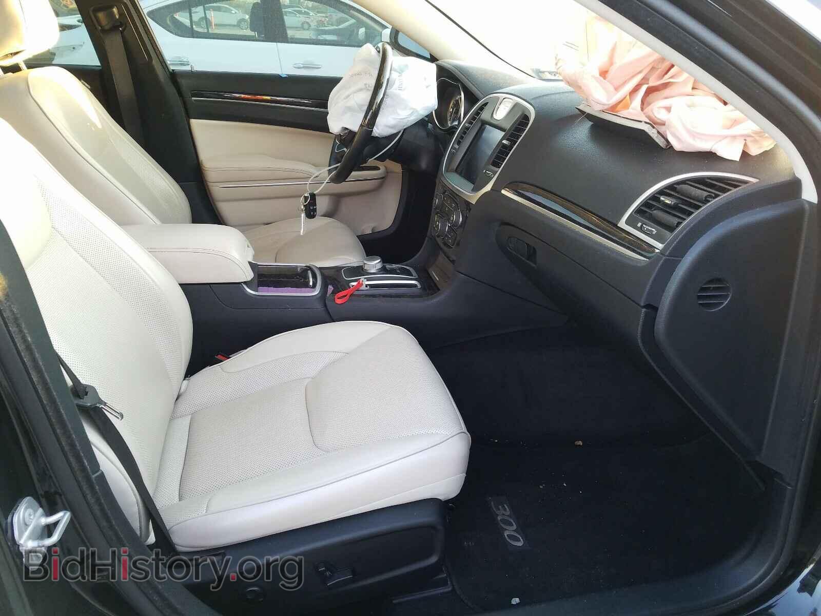 2017 CHRYSLER 300 - VIN: 2C3CCAEG9HH571112 - Фото 5