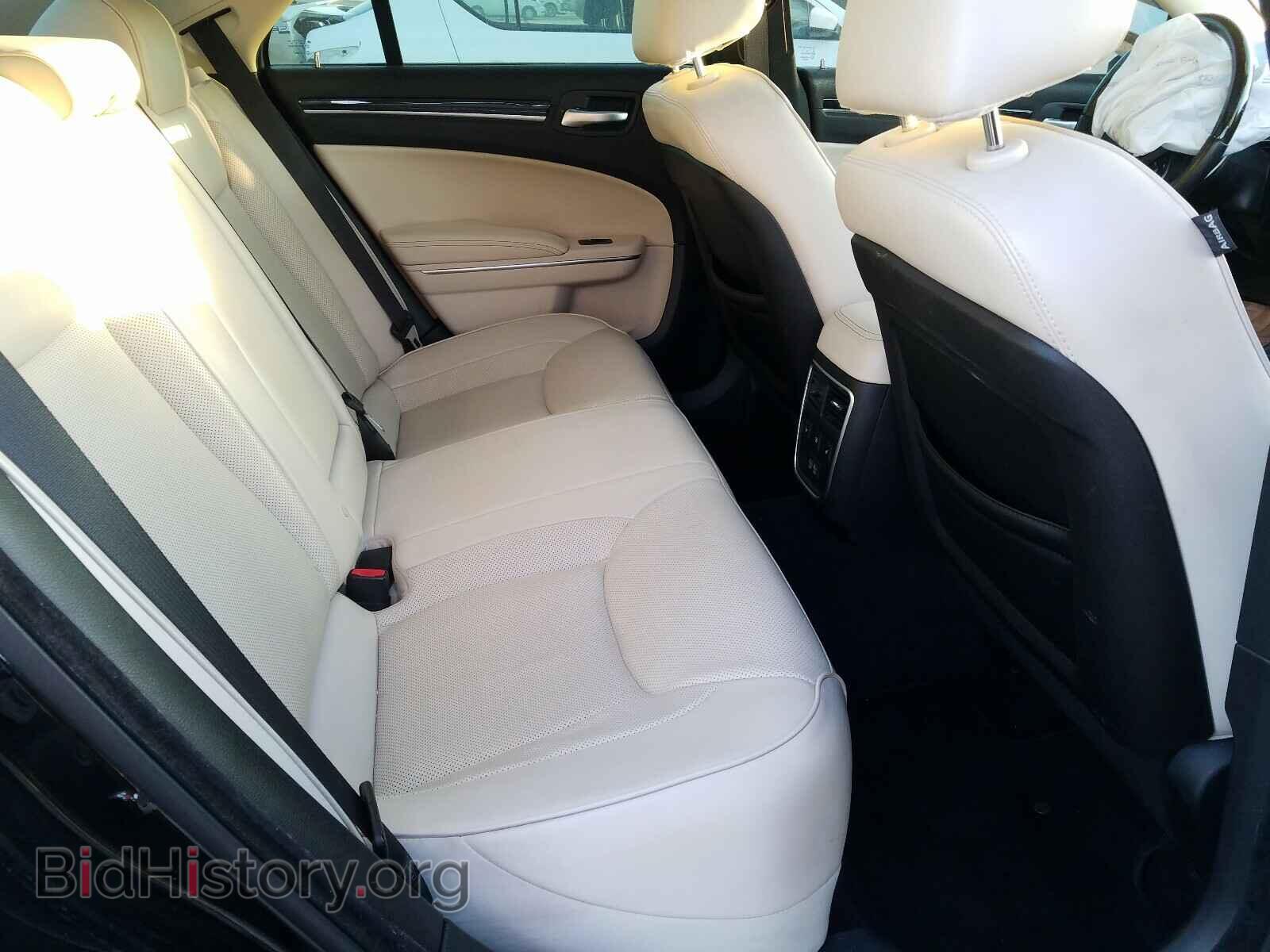 2017 CHRYSLER 300 - VIN: 2C3CCAEG9HH571112 - Фото 6