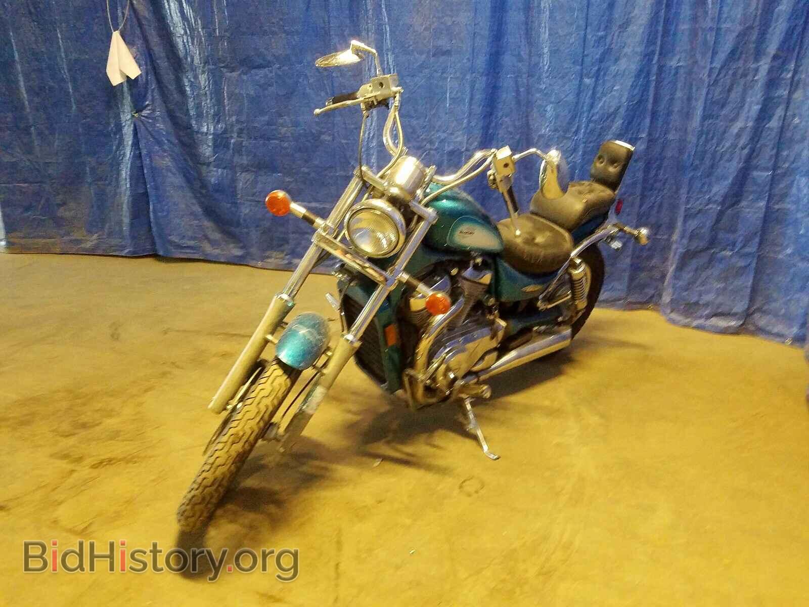 1996 SUZUKI CYCLE VS - VIN: JS1VS52A0T2100041 - Photo 2