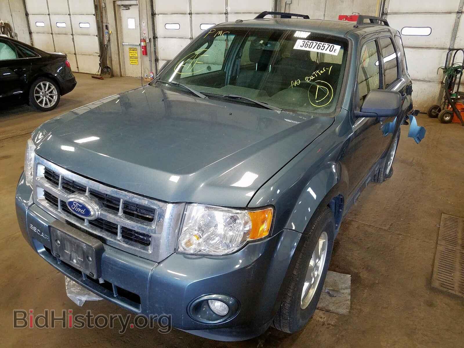 2011 FORD ESCAPE - VIN: 1FMCU9D79BKA49925 - Photo 2