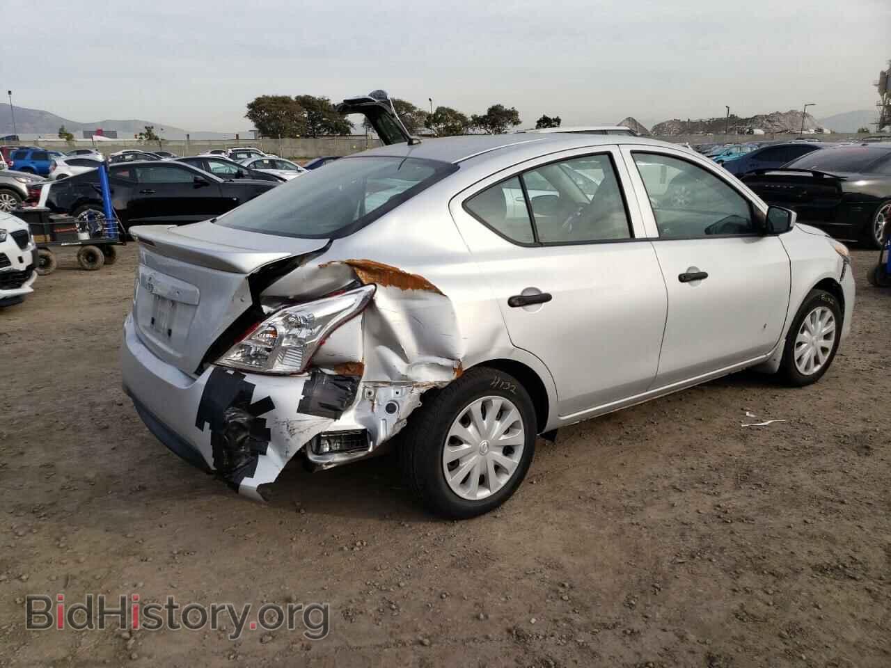 2018 NISSAN VERSA - VIN: 3N1CN7AP1JL858216 - Photo 3