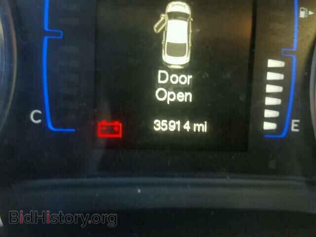 2015 CHRYSLER 200 - VIN: 1C3CCCAB9FN592813 - Photo 8