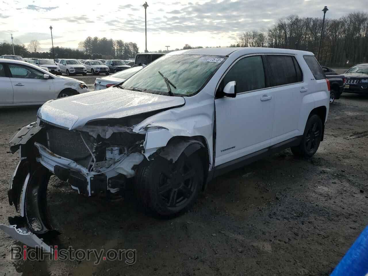 Фотография 2GKFLVEK3F6236428 - GMC TERRAIN 2015