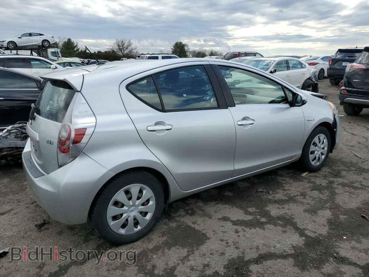 2012 TOYOTA PRIUS - VIN: JTDKDTB3XC1523854 - Фото 3