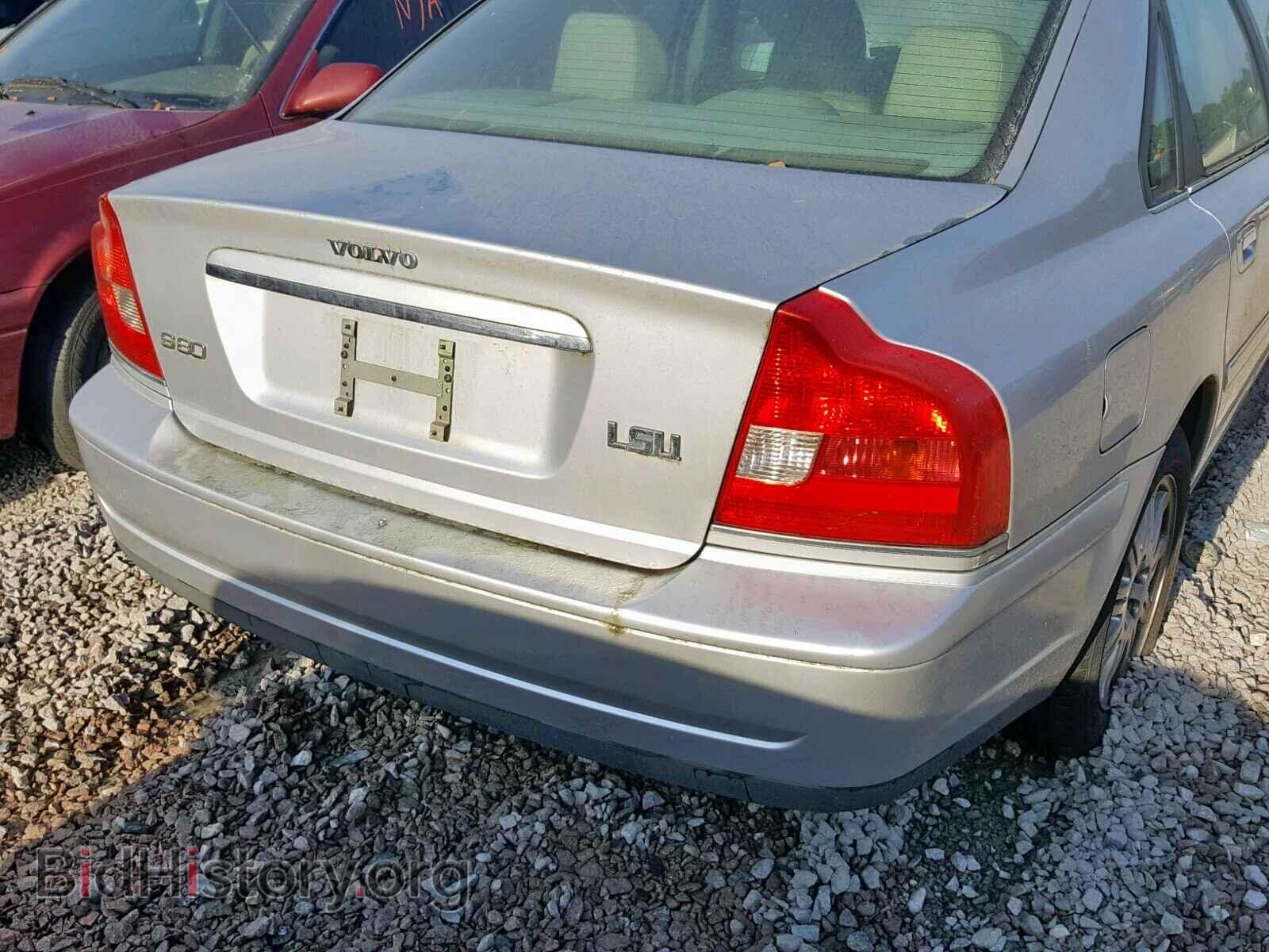 2005 VOLVO S80 - VIN: YV1TS592851404247 - Фото 9