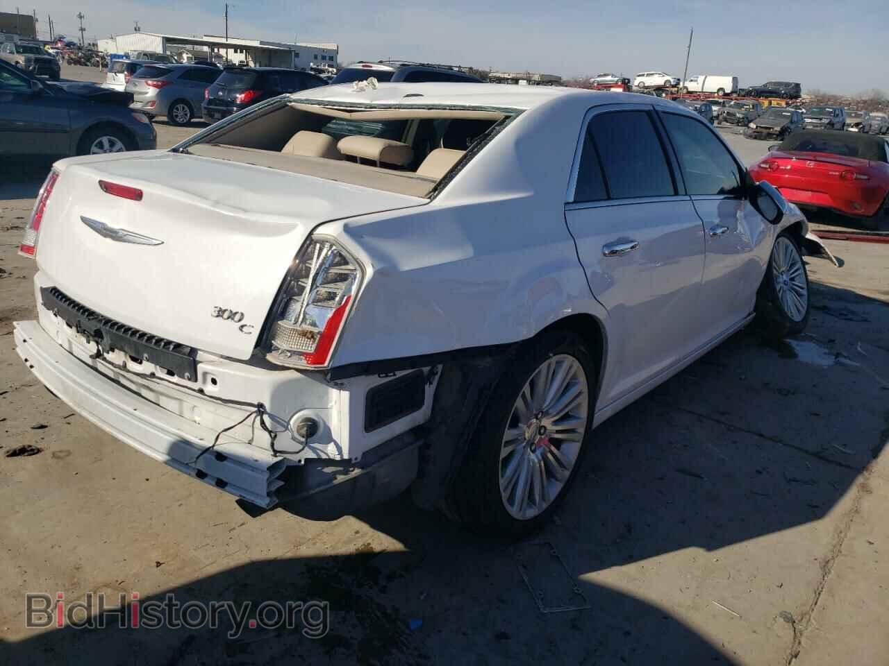 2014 CHRYSLER 300 - VIN: 2C3CCAET6EH182971 - Фото 3