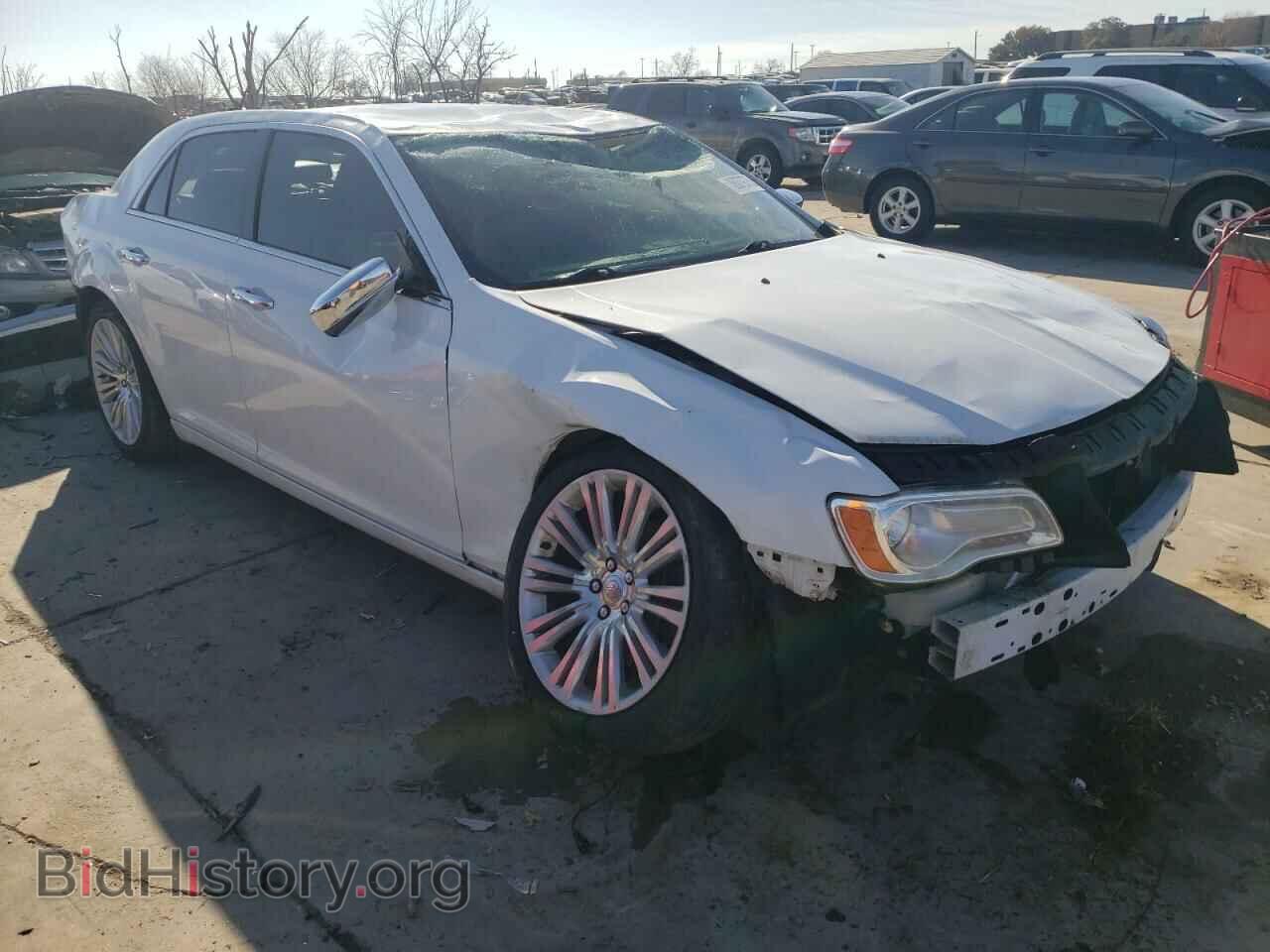 2014 CHRYSLER 300 - VIN: 2C3CCAET6EH182971 - Фото 4