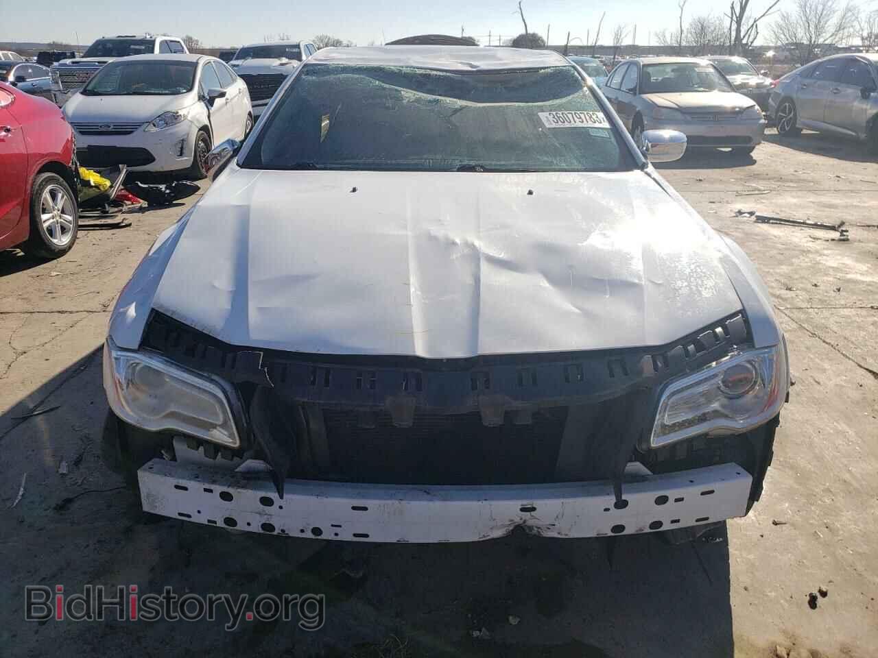 2014 CHRYSLER 300 - VIN: 2C3CCAET6EH182971 - Фото 5