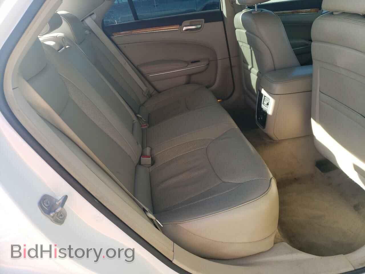 2014 CHRYSLER 300 - VIN: 2C3CCAET6EH182971 - Фото 10