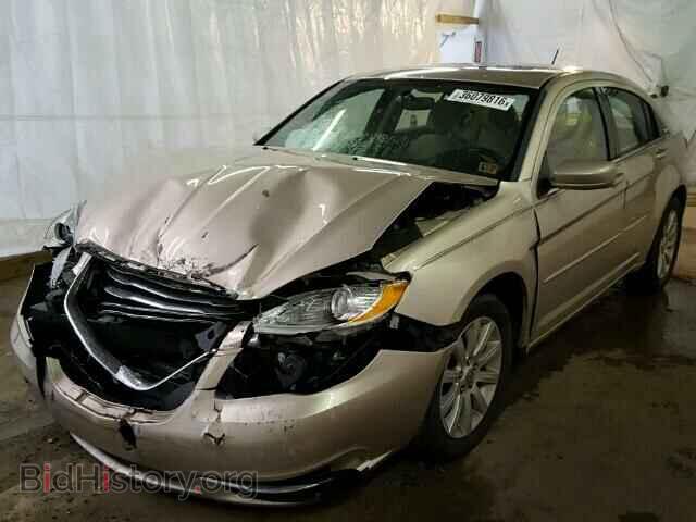 2013 CHRYSLER 200 - VIN: 1C3CCBBG4DN743011 - Фото 2