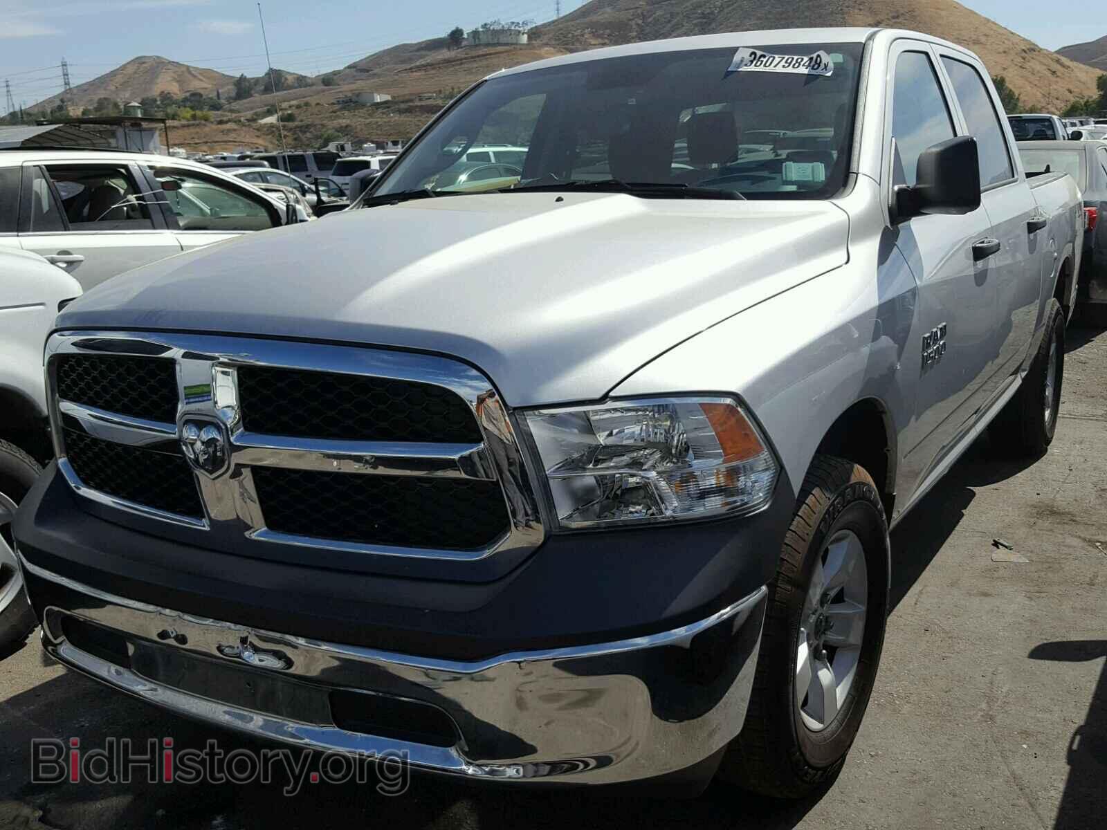 2017 RAM 1500 ST - VIN: 1C6RR6KG9HS592046 - Фото 2