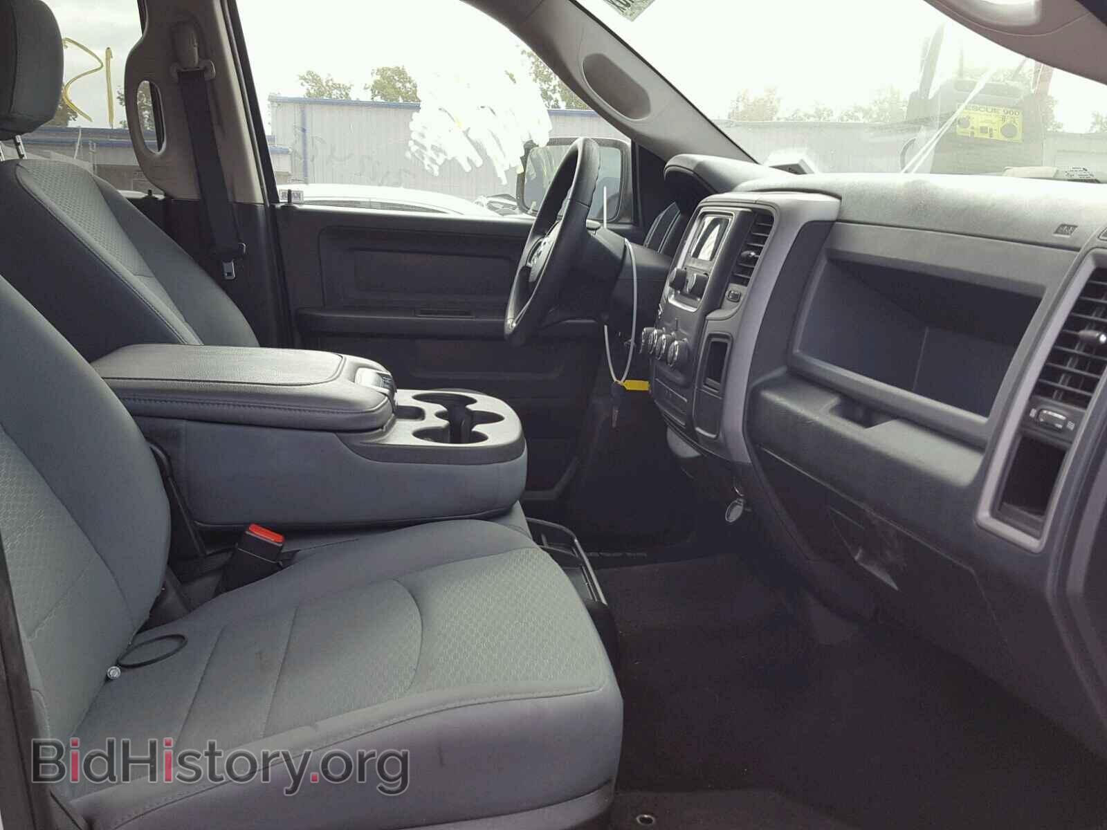 2017 RAM 1500 ST - VIN: 1C6RR6KG9HS592046 - Фото 5