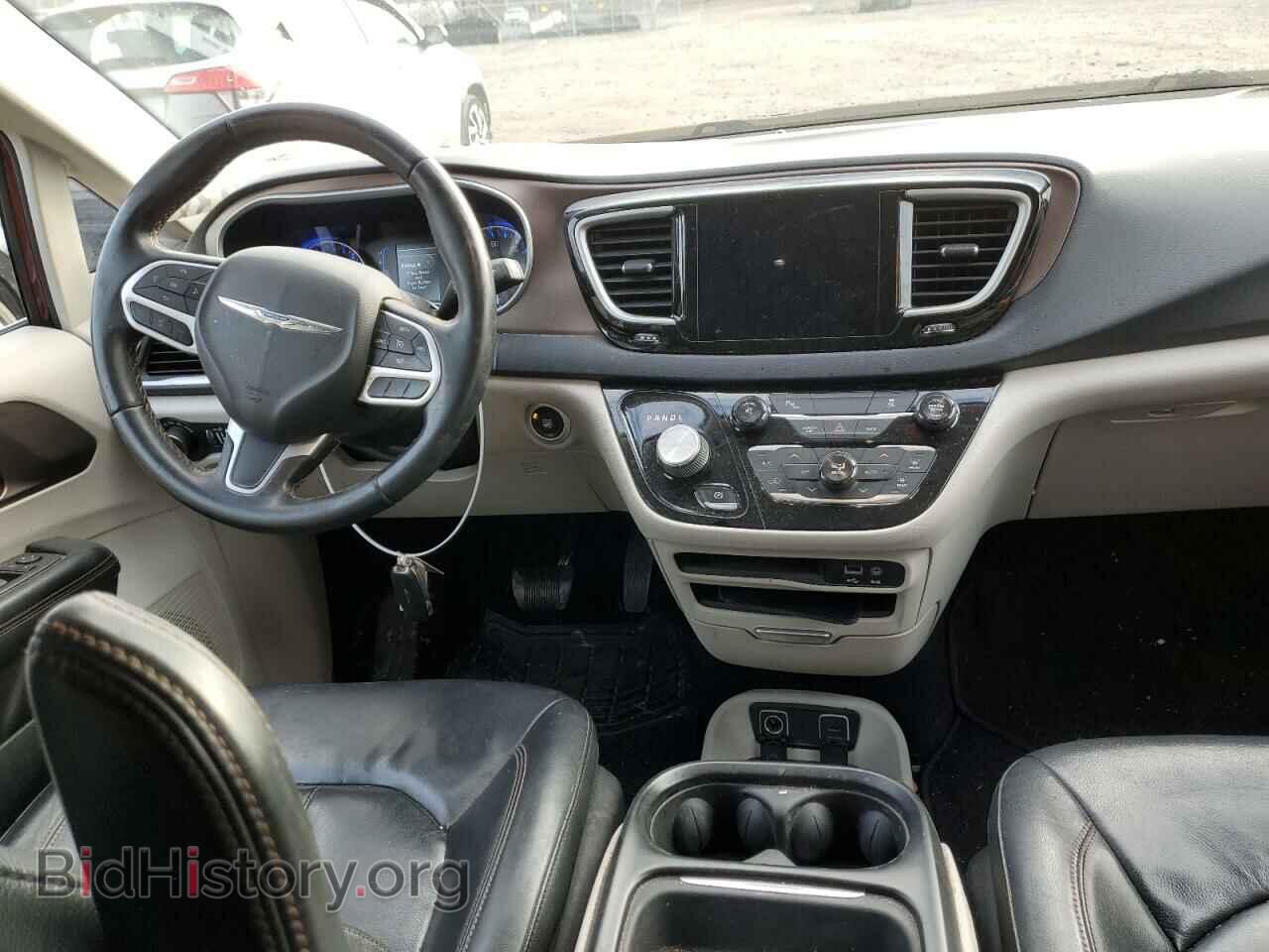 2017 CHRYSLER PACIFICA - VIN: 2C4RC1BG1HR510180 - Фото 8