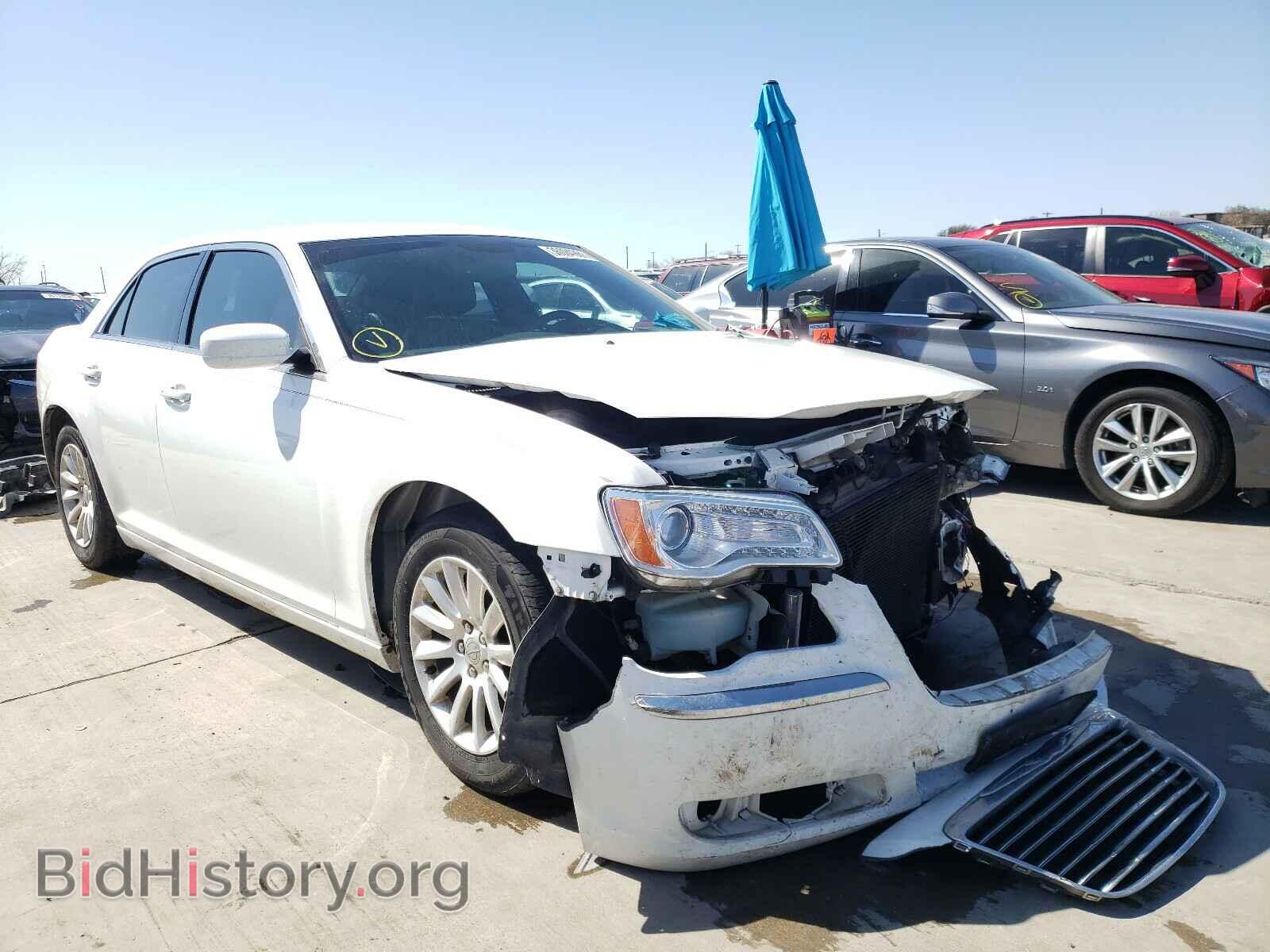 Фотография 2C3CCAAG0EH327026 - CHRYSLER 300 2014
