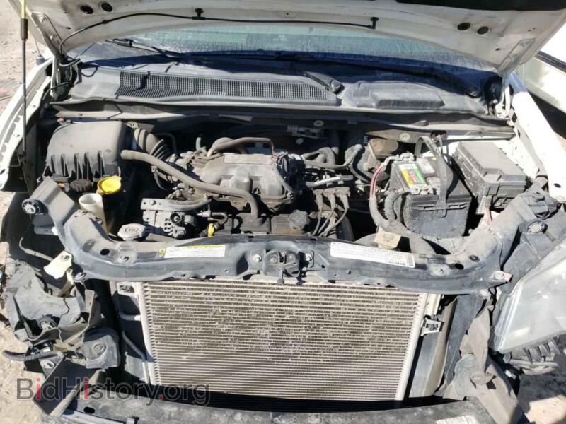 2010 Chrysler MINIVAN (VIN 2A4RR5D13AR198099) — фото 7 из 10