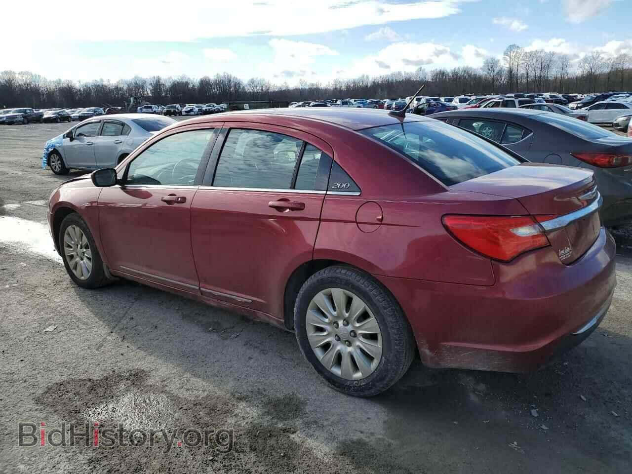 2013 CHRYSLER 200 - VIN: 1C3CCBABXDN641069 - Фото 2
