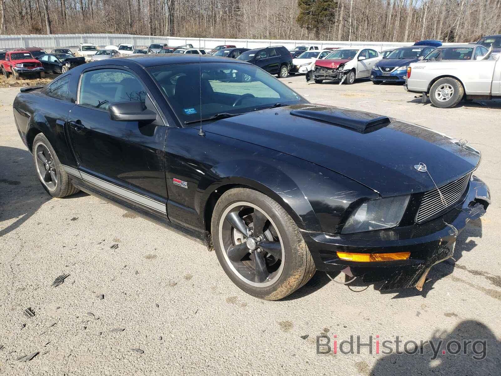 Photo 1ZVHT82H675317027 - FORD MUSTANG 2007