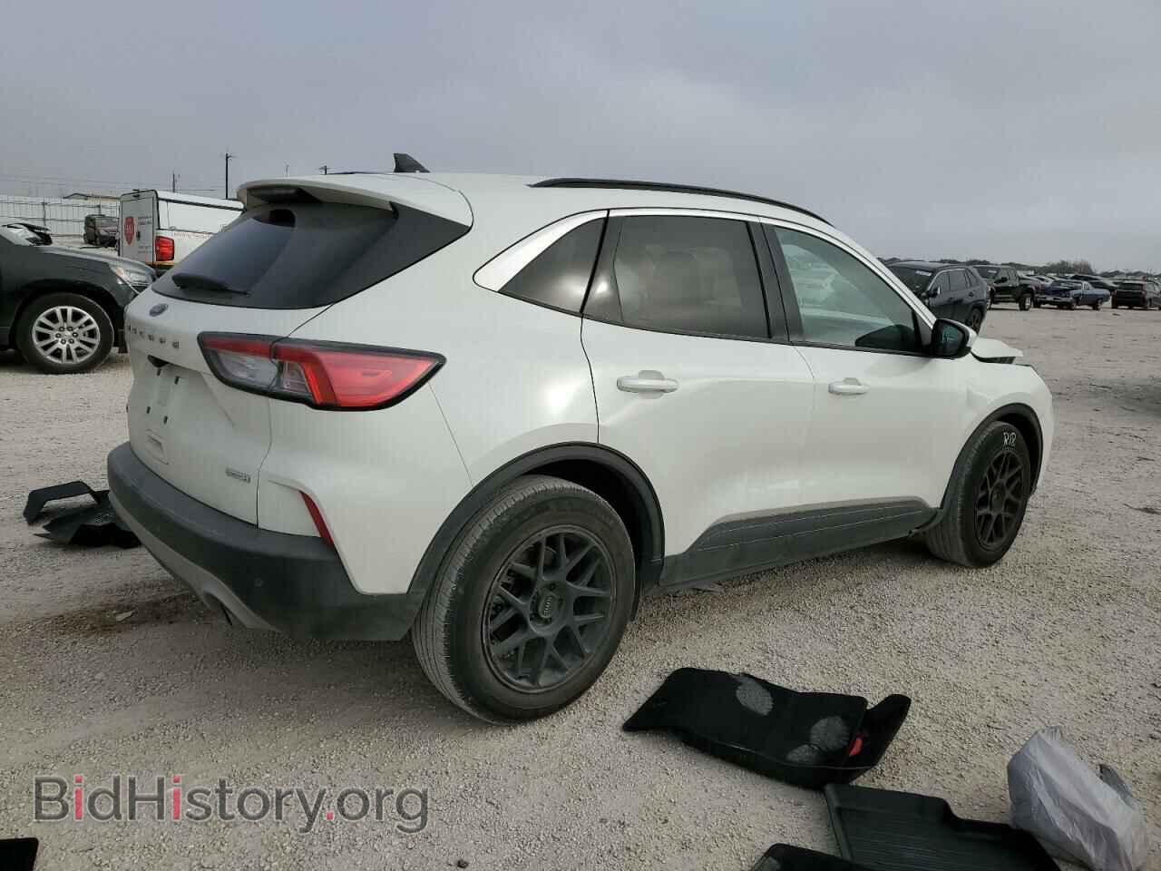 2020 FORD ESCAPE - VIN: 1FMCU0H61LUA31843 - Фото 3