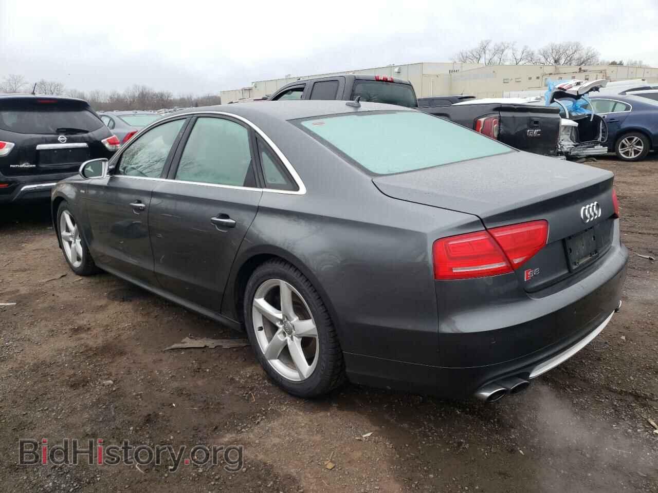 2013 AUDI S8 - VIN: WAUD2AFD4DN028188 - Photo 2