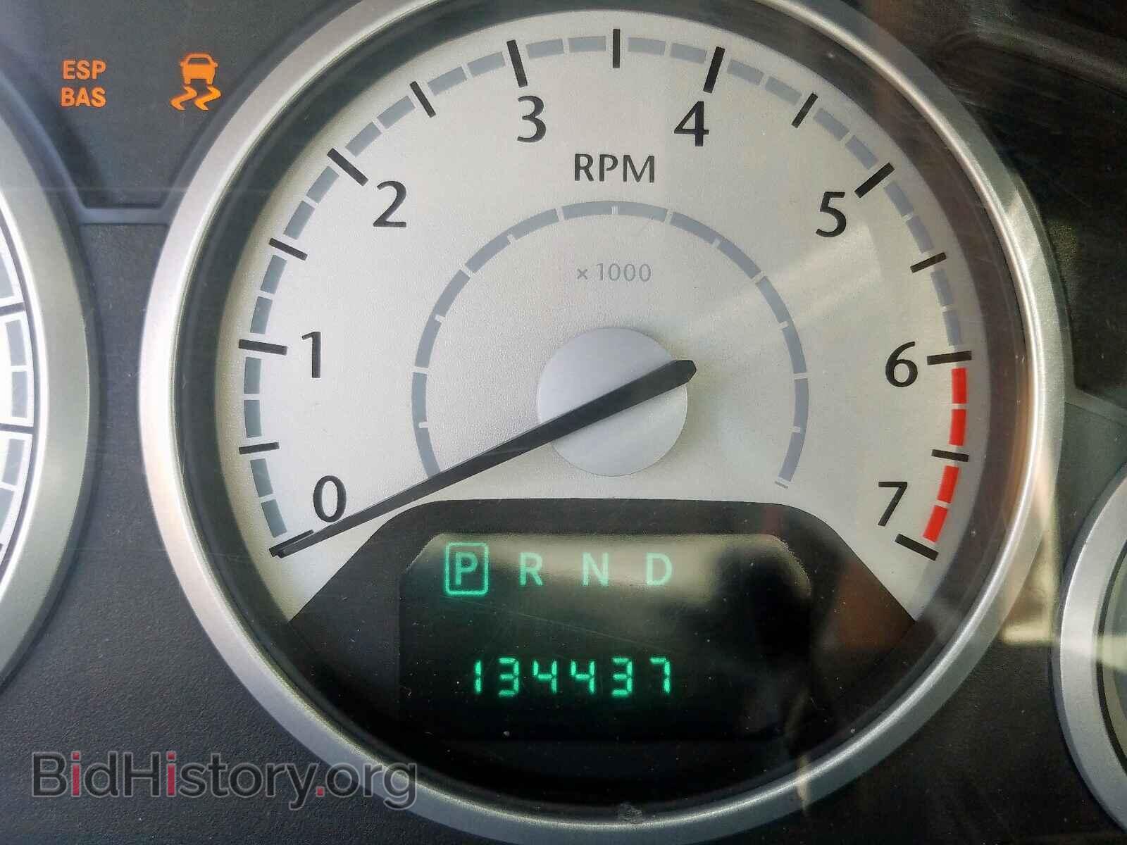 2008 CHRYSLER MINIVAN - VIN: 2A8HR54P58R648652 - Фото 8